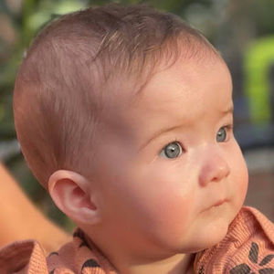 Meet your Posher, Moira